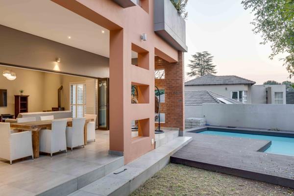 6 Bedroom House