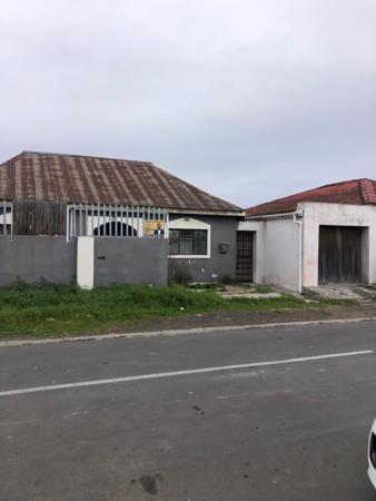 6 Bedroom House