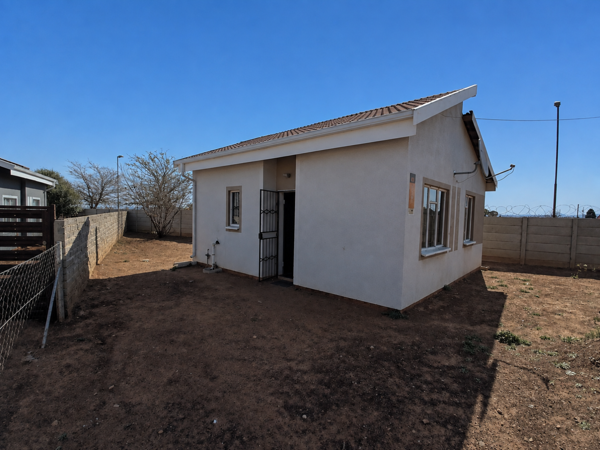 2 Bedroom House