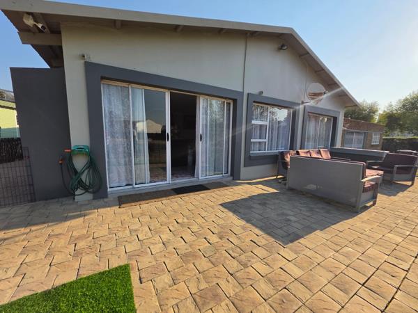 2 Bedroom House