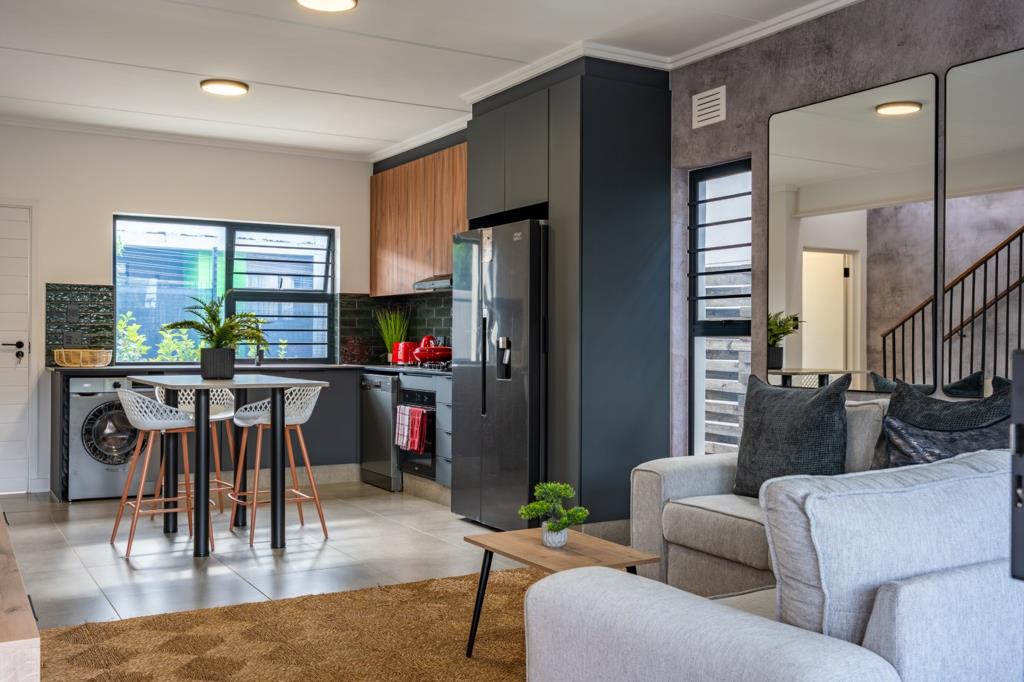 2 Bedroom Townhouse
