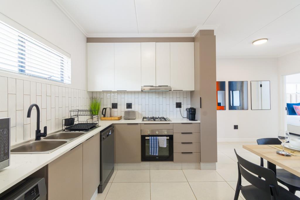 3 Bedroom Apartment