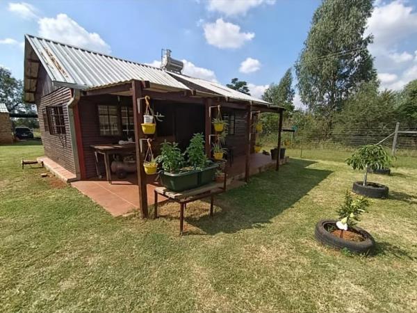 2.9 ha Smallholding
