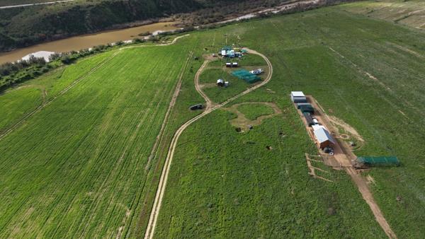 2.5 ha Farm