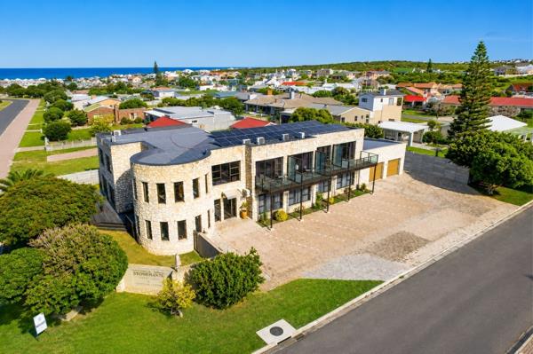 9 Bedroom House