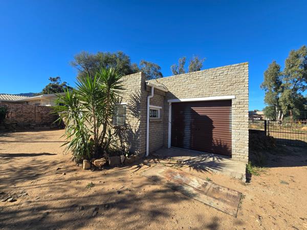 2 Bedroom House