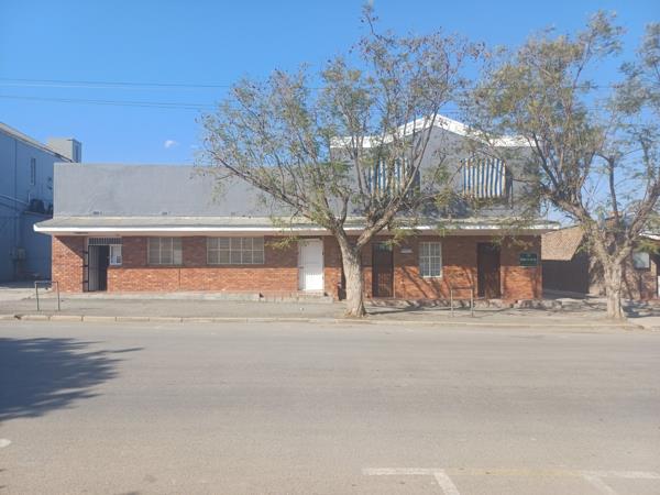 940 m² Commercial space