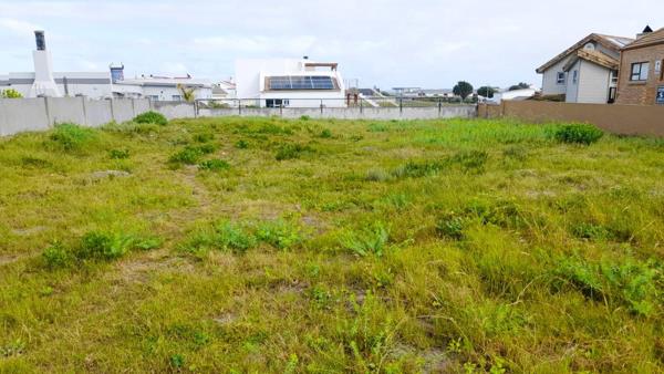 805 m² Land