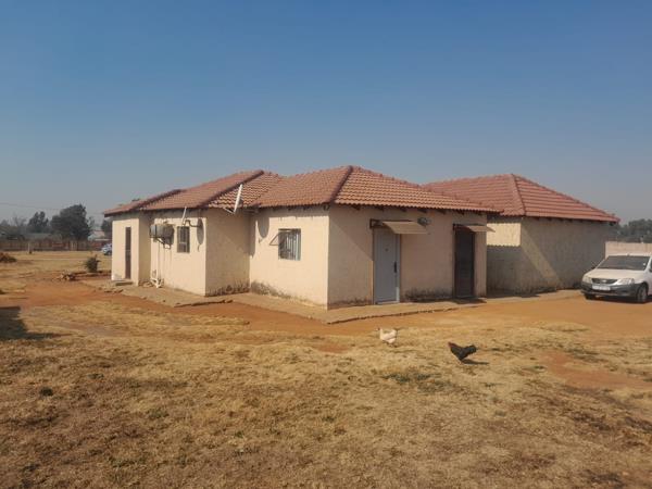 17 Bedroom House