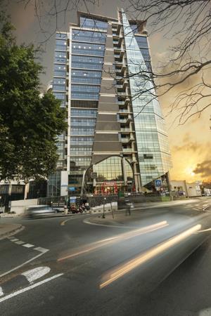 422.9 m² Commercial space