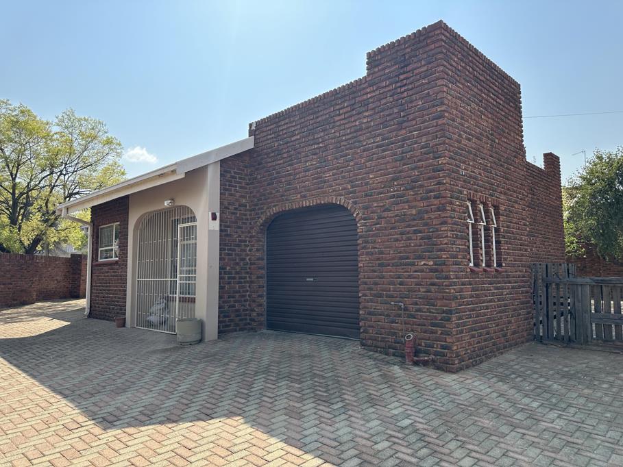 2 Bedroom Townhouse