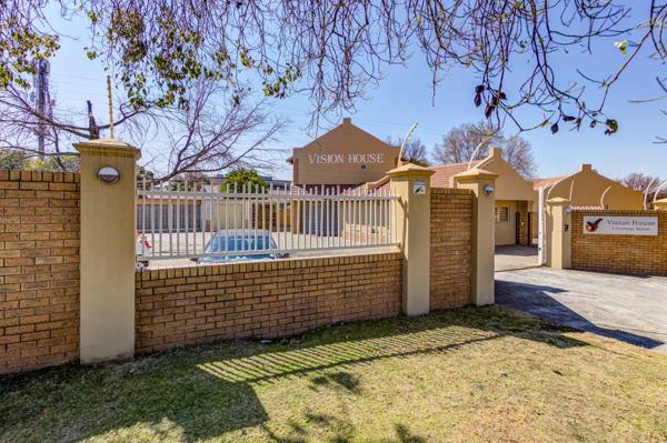 438 m² Commercial space