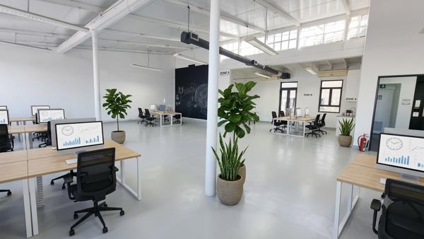 195 m² Commercial space