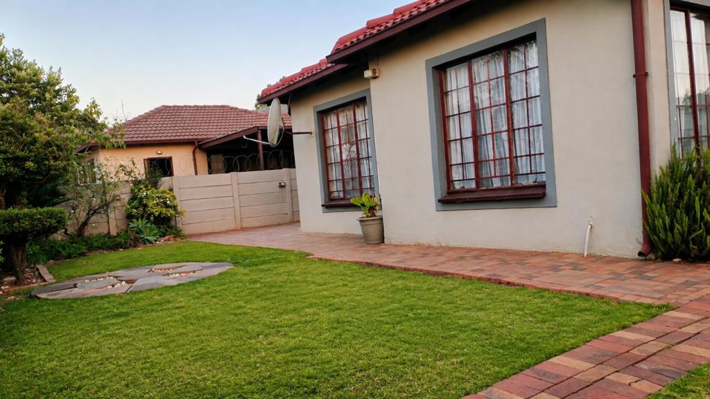 2 Bedroom House