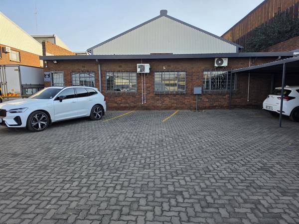 673 m² Industrial space