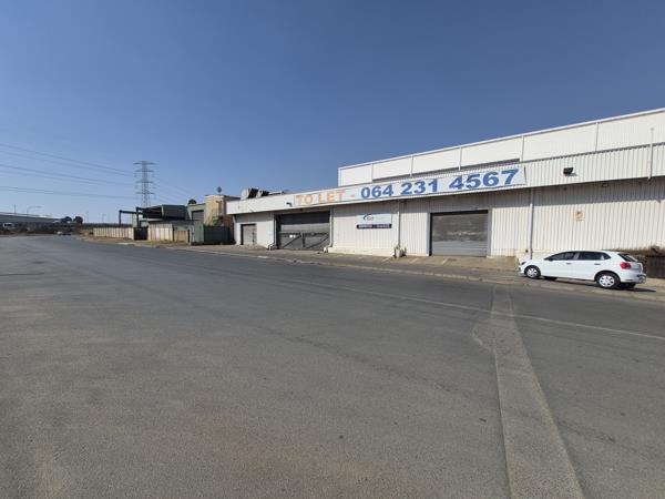 8 000 m² Industrial space