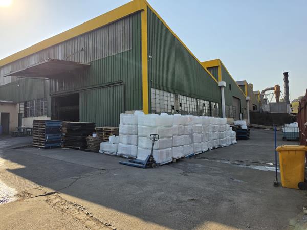 2 600 m² Industrial space