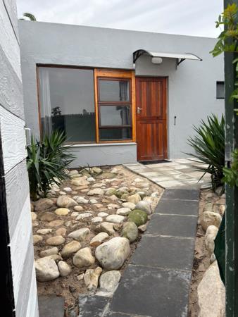 0.5 Bedroom Garden Cottage