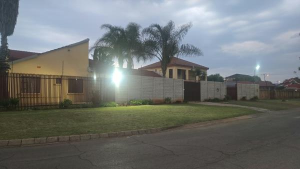 14 Bedroom House