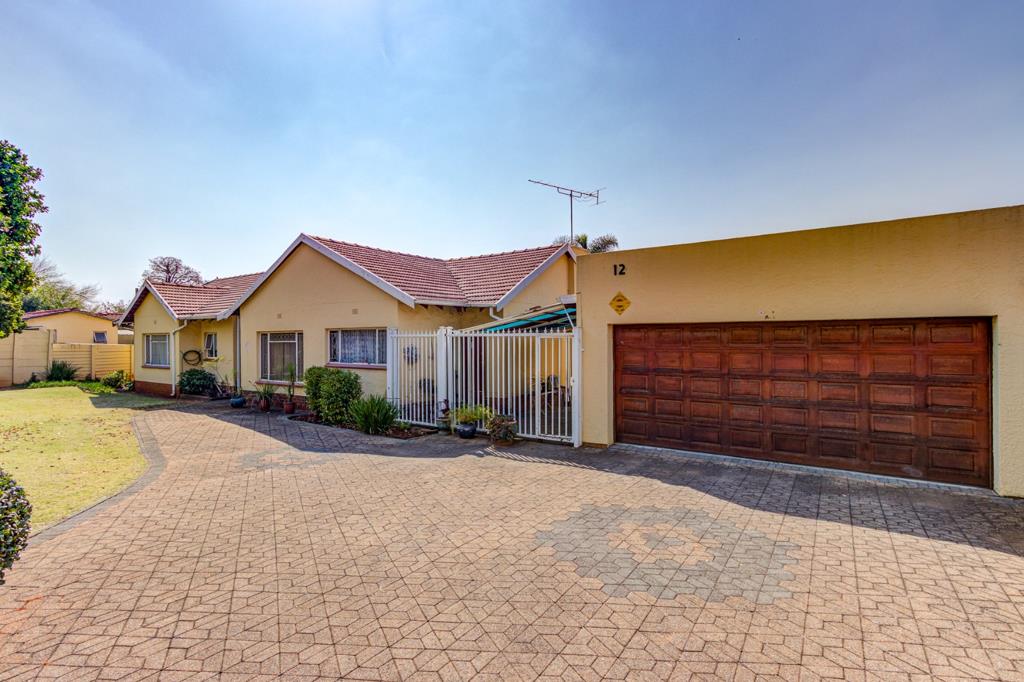 4 Bedroom House