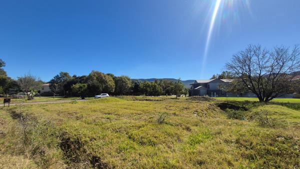 878 m² Land