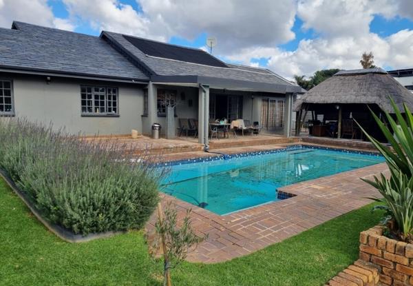 5 Bedroom House