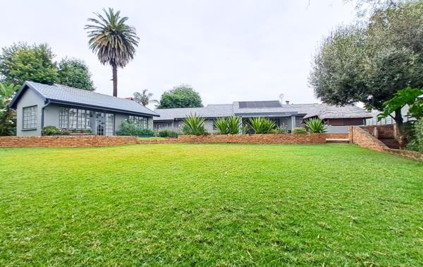 5 Bedroom House