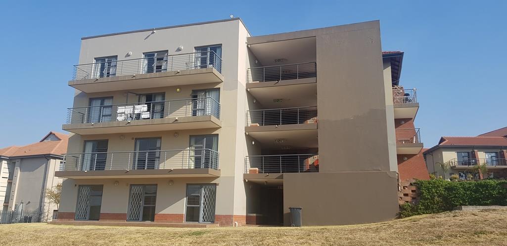 Studio Apartment in Ruimsig