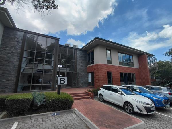 330 m² Commercial space