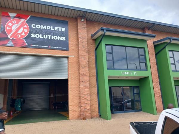 254 m² Industrial space