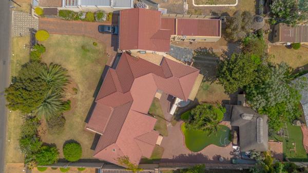 5 Bedroom House