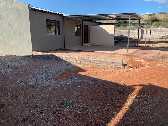 1-soban stan, 90 m²