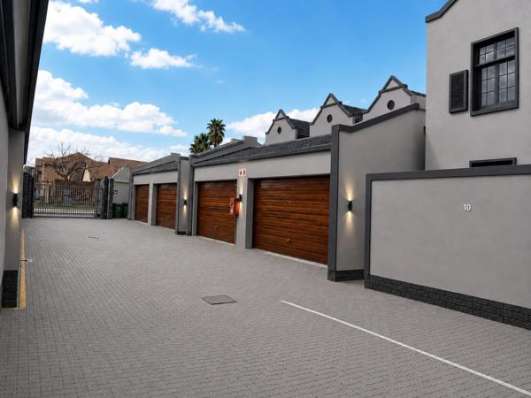 3 Bedroom Townhouse