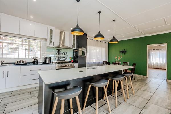 5 Bedroom House