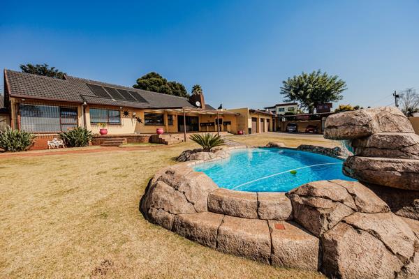 5 Bedroom House