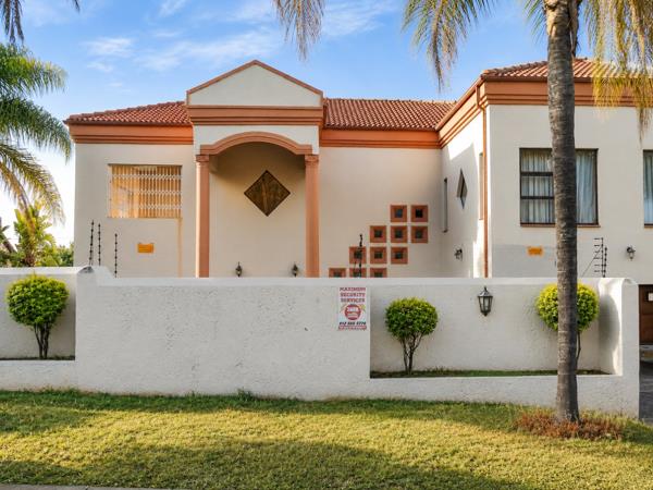 5 Bedroom House