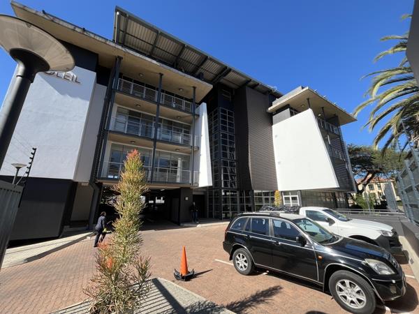 230 m² Commercial space