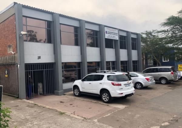 496 m² Industrial space