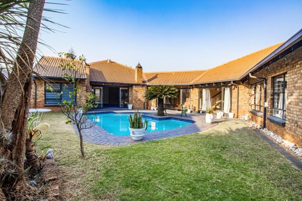 5 Bedroom House