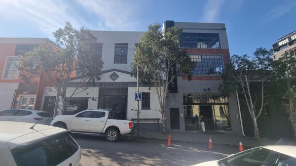 66 m² Commercial space
