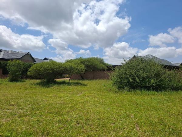 873 m² Land
