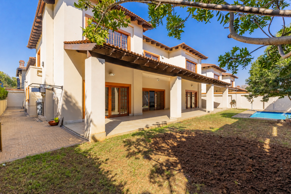 5 Bedroom House
