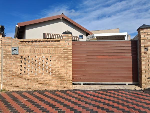 1 Bedroom House