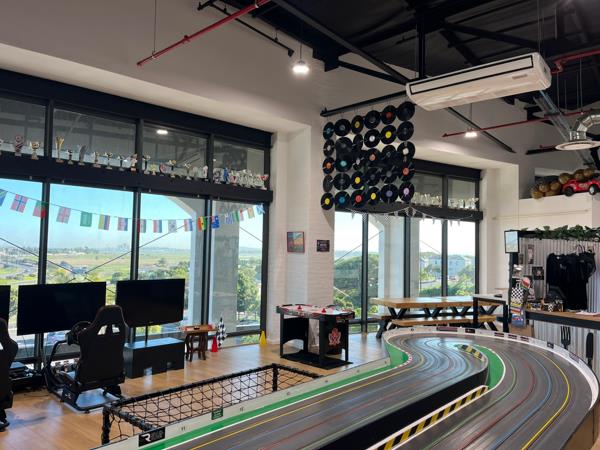 138 m² Retail Space