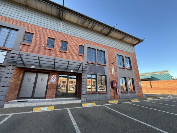 318 m² Industrial space