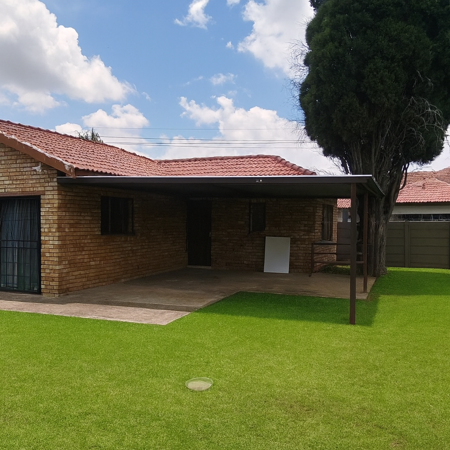 2 Bedroom Flat