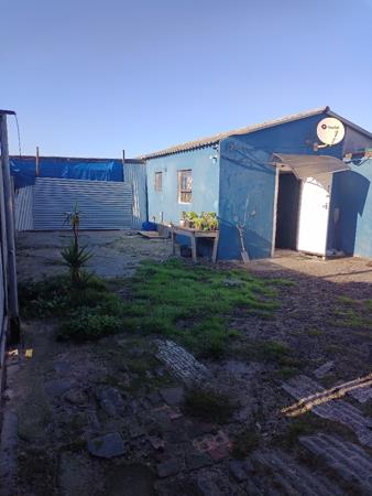 1 Bedroom House