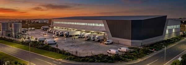 3 825 m² Industrial space