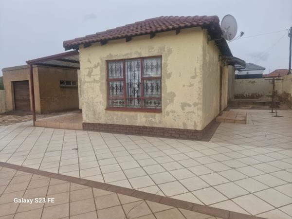 2 Bedroom House