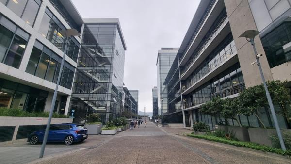 3 554 m² Commercial space